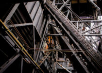 konstrukcje stalowe i maszyny przemysłowe